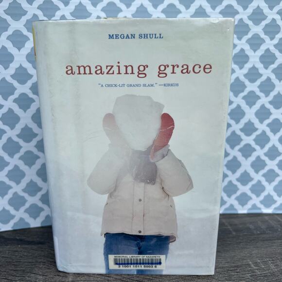 Amazing Grace by Megan Shull Hardcover Book Pre-Loved - Picture 1 of 6